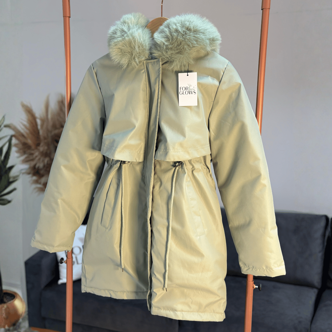 Moletom Feminino Trench Peluciado com Capuz