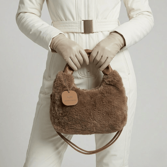 Bolsa Feminina Peluciada